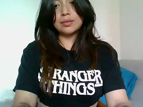 katherodriguezx online show from January 12, 2026, 8:36 pm