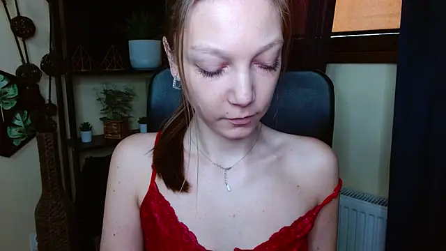 EmillyPlay online show from March 24, 2026, 6:46 am