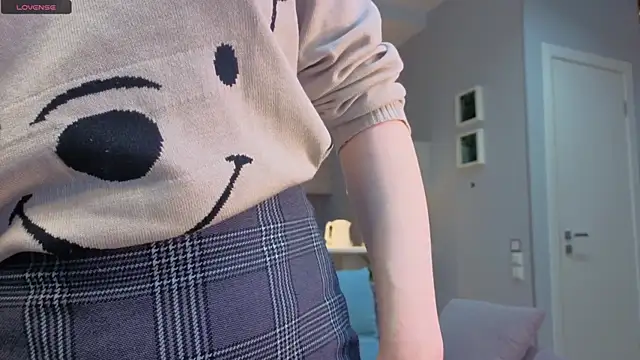 DonnaBurkee online show from February 6, 2026, 4:30 am