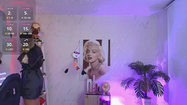 Snapshot of SALOOMEE__ chatting on February 14, 2026, 9:31 am SALOOMEE online show from February 14, 2026, 9:31 am