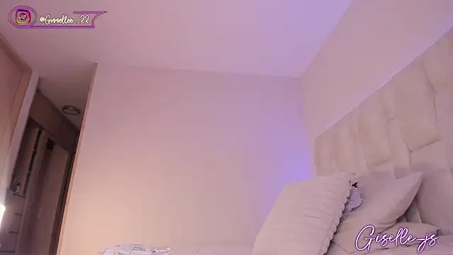 Snapshot of giselle_js chatting on February 19, 2026, 6:49 pm giselle js online show from February 19, 2026, 6:49 pm