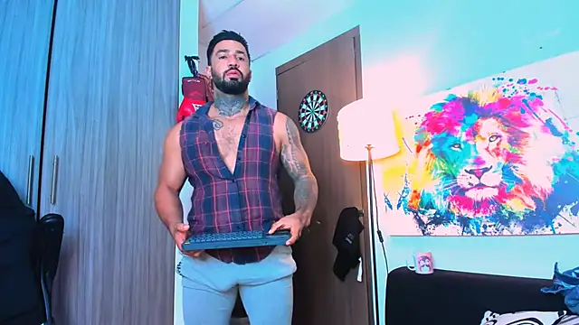 naugthy dominant online show from October 15, 2025, 2:03 pm