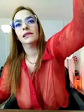 Alessandra Schmoll online show from March 12, 2025, 12:57 pm