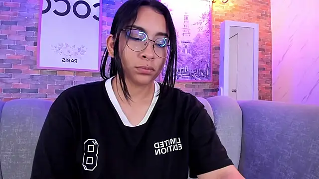 miah b online show from February 20, 2025, 9:44 am
