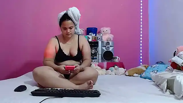 brunnette hot online show from June 26, 2026, 11:38 am