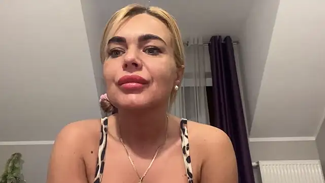 DESIREjenny online show from January 25, 2025, 9:15 am