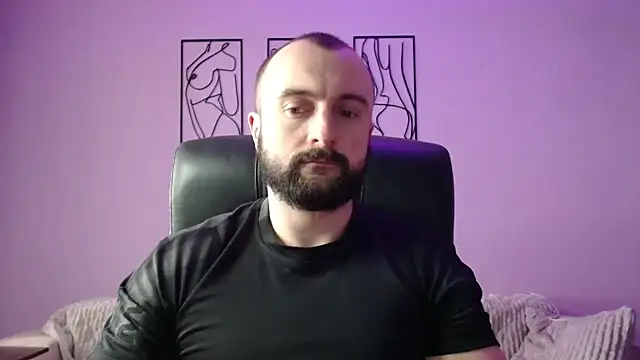 brindlefly6969 online show from February 6, 2025, 11:31 am