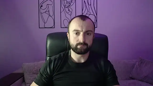 brindlefly6969 online show from November 20, 2025, 12:06 pm