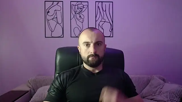 brindlefly6969 online show from September 29, 2025, 11:49 am