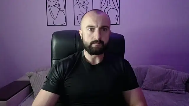 brindlefly6969 online show from September 26, 2025, 10:44 am