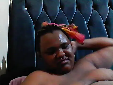 Addicted 2 youu online show from September 10, 2025, 6:51 pm