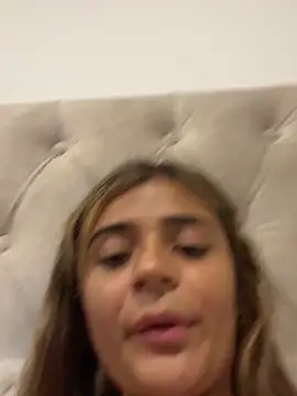 pamell col online show from October 3, 2025, 2:59 am