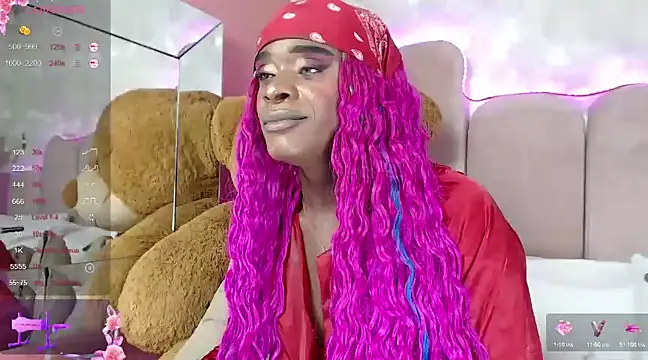 Snapshot of puca_ebony chatting on March 13, 2025, 7:17 pm puca ebony online show from March 13, 2025, 7:17 pm