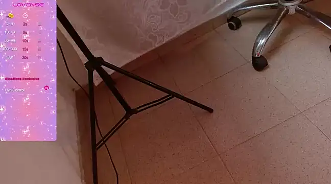 Snapshot of puca_ebony chatting on February 26, 2025, 7:53 pm puca ebony online show from February 26, 2025, 7:53 pm