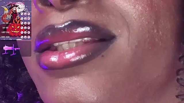 Snapshot of puca_ebony chatting on October 8, 2025, 8:09 pm puca ebony online show from October 8, 2025, 8:09 pm