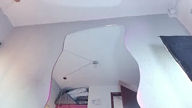 Snapshot of puca_ebony chatting on March 3, 2025, 4:15 pm puca ebony online show from March 3, 2025, 4:15 pm