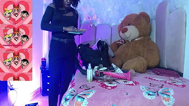 Snapshot of puca_ebony chatting on September 16, 2025, 7:59 pm puca ebony online show from September 16, 2025, 7:59 pm