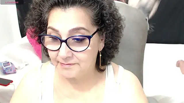 cataleya mom online show from February 25, 2025, 6:14 am