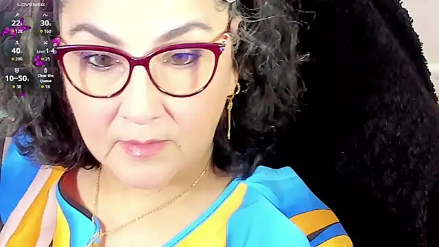 cataleya mom online show from January 18, 2026, 3:32 am