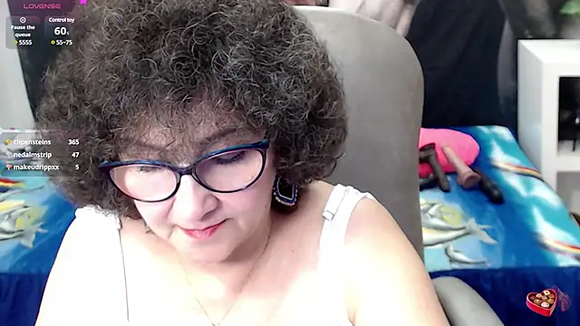 cataleya mom online show from March 14, 2025, 7:26 am