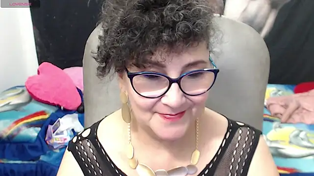 cataleya mom online show from February 23, 2025, 8:39 am
