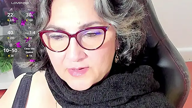 Snapshot of cataleya_mom chatting on October 23, 2025, 10:25 am cataleya mom online show from October 23, 2025, 10:25 am