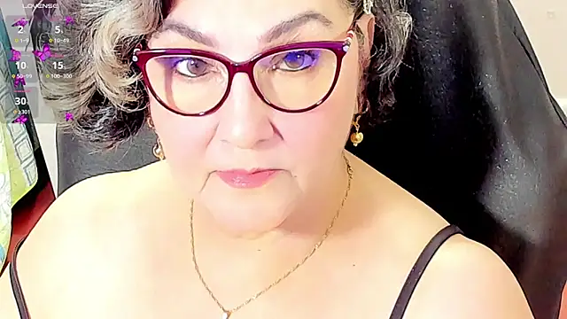 cataleya mom online show from March 25, 2026, 4:01 am