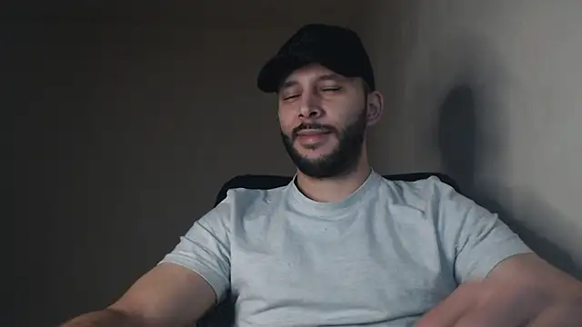 Snapshot of henryaxe chatting on September 30, 2025, 11:16 am henryaxe online show from September 30, 2025, 11:16 am