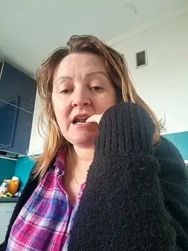 lady charlyne online show from January 7, 2026, 9:25 am