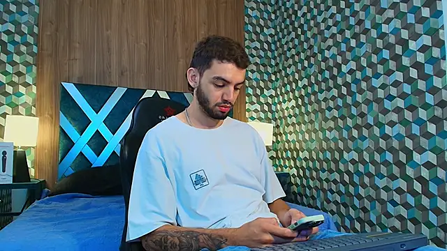 Snapshot of Michael_magno chatting on September 20, 2025, 2:00 pm Michael magno online show from September 20, 2025, 2:00 pm