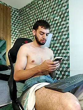 Snapshot of Michael_magno chatting on September 23, 2025, 2:24 pm Michael magno online show from September 23, 2025, 2:24 pm