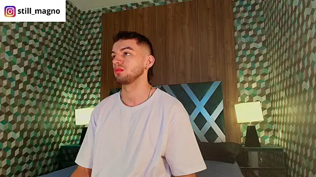 Michael magno online show from November 22, 2025, 2:27 pm