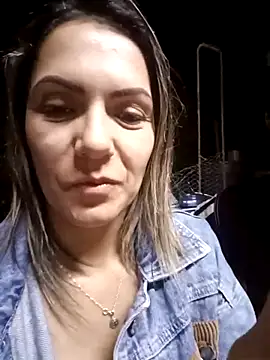 Chantal hott online show from October 5, 2025, 12:56 am