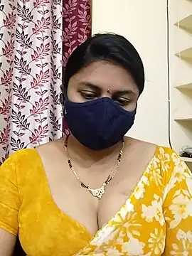 Snapshot of Indian-Indhuja chatting on February 6, 2025, 2:55 am Indian-Indhuja online show from February 6, 2025, 2:55 am