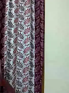 Snapshot of Indian-Indhuja chatting on January 6, 2025, 2:26 am Indian-Indhuja online show from January 6, 2025, 2:26 am