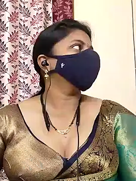 Snapshot of Indian-Indhuja chatting on January 9, 2025, 9:37 am Indian-Indhuja online show from January 9, 2025, 9:37 am