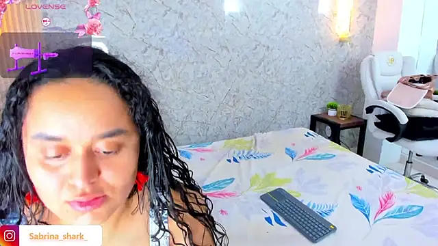 sabrina shark  online show from October 17, 2025, 2:48 am