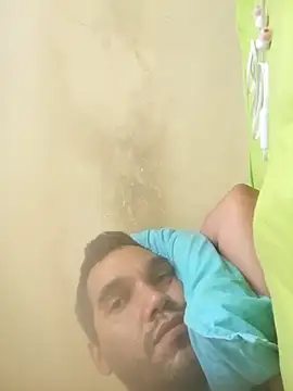 Snapshot of Alamleo36 chatting on February 26, 2025, 5:00 pm Alamleo36 online show from February 26, 2025, 5:00 pm