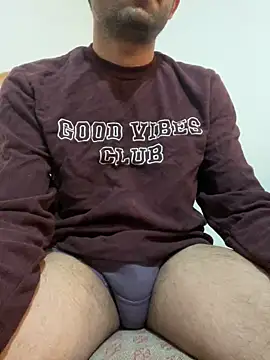 rhuh3991 online show from December 29, 2024, 5:22 pm