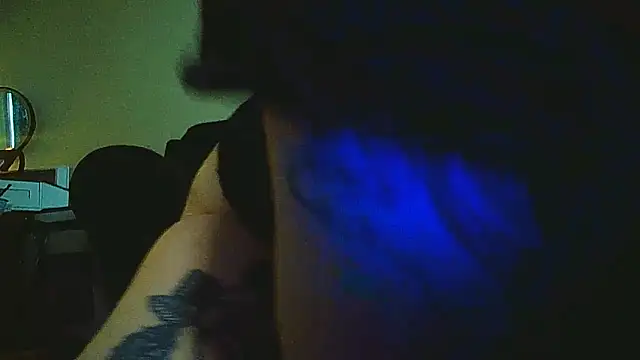 Snapshot of EXOTICLEXXXI chatting on April 4, 2026, 7:53 pm EXOTICLEXXXI online show from April 4, 2026, 7:53 pm