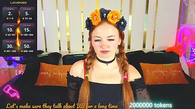 Snapshot of Marina_Mur_ chatting on October 31, 2025, 3:52 pm Marina Mur  online show from October 31, 2025, 3:52 pm