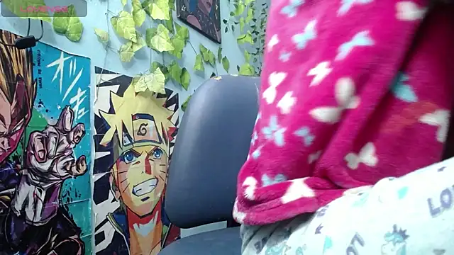 nicole ink online show from December 11, 2024, 2:44 pm