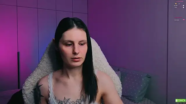 elizawetty online show from December 29, 2024, 4:48 am