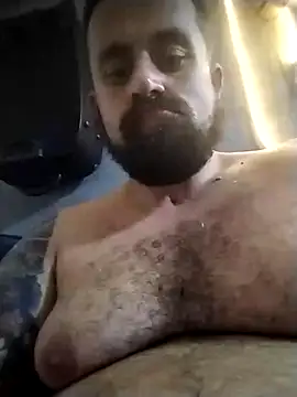 Snapshot of BarbudoSP35 chatting on September 20, 2025, 5:23 am BarbudoSP35 online show from September 20, 2025, 5:23 am