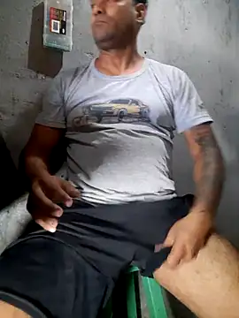 hecwil8 online show from March 10, 2026, 12:53 pm