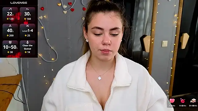 Snapshot of IsabellaBler chatting on September 26, 2025, 5:47 am IsabellaBler online show from September 26, 2025, 5:47 am