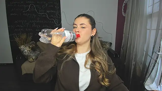 IsabellaBler online show from January 19, 2026, 12:42 pm