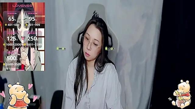 Snapshot of mememe_1006_ chatting on January 2, 2025, 5:03 am mememe 1006 online show from January 2, 2025, 5:03 am