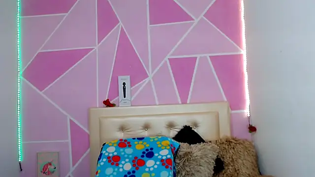 Snapshot of AngeDrty chatting on October 1, 2025, 1:26 pm AngeDrty online show from October 1, 2025, 1:26 pm