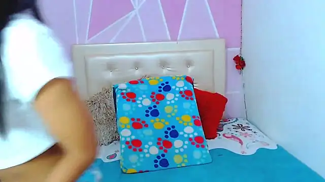 AngeDrty online show from April 13, 2026, 12:14 am